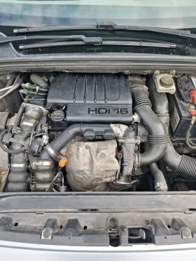 Peugeot 308 1.6 hdi, снимка 9