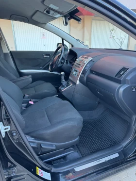 Toyota Corolla verso 2.2 D4D / Регистрирана , снимка 8