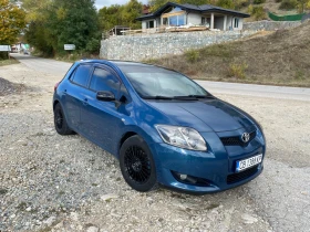 Toyota Auris 2.2D-CAT-177 - изображение 1