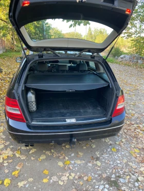 Mercedes-Benz C 180 CGI, снимка 10