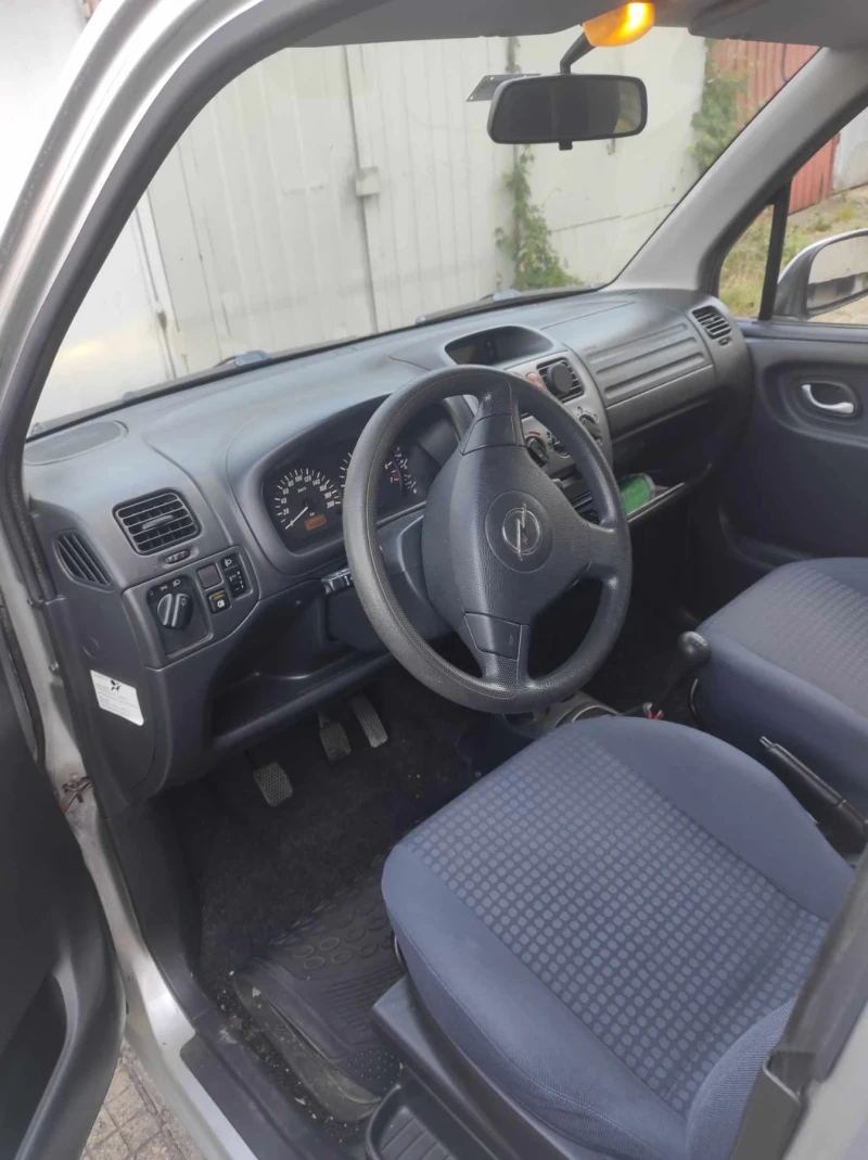 Opel Agila, снимка 8 - Автомобили и джипове - 46963849