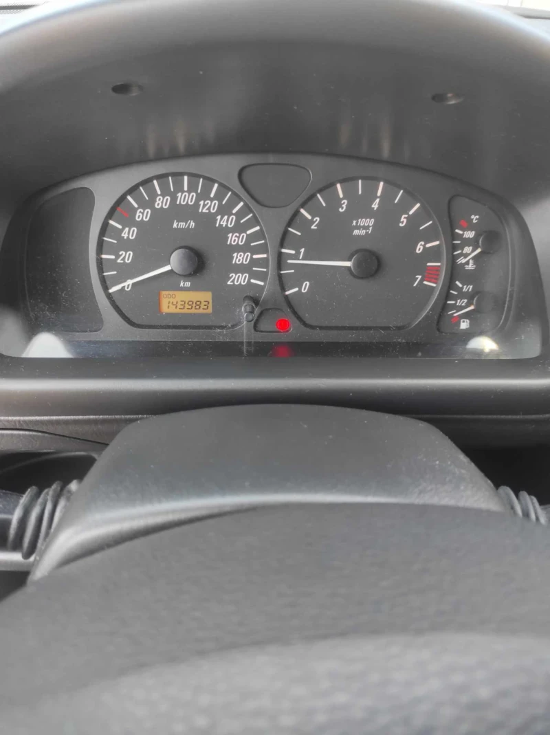 Opel Agila, снимка 4 - Автомобили и джипове - 46963849