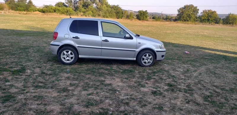 VW Polo, снимка 4 - Автомобили и джипове - 47424013