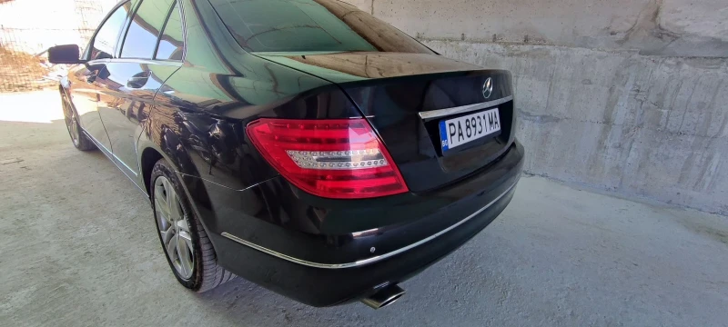 Mercedes-Benz C 220 AVANGARD, снимка 3 - Автомобили и джипове - 47650361