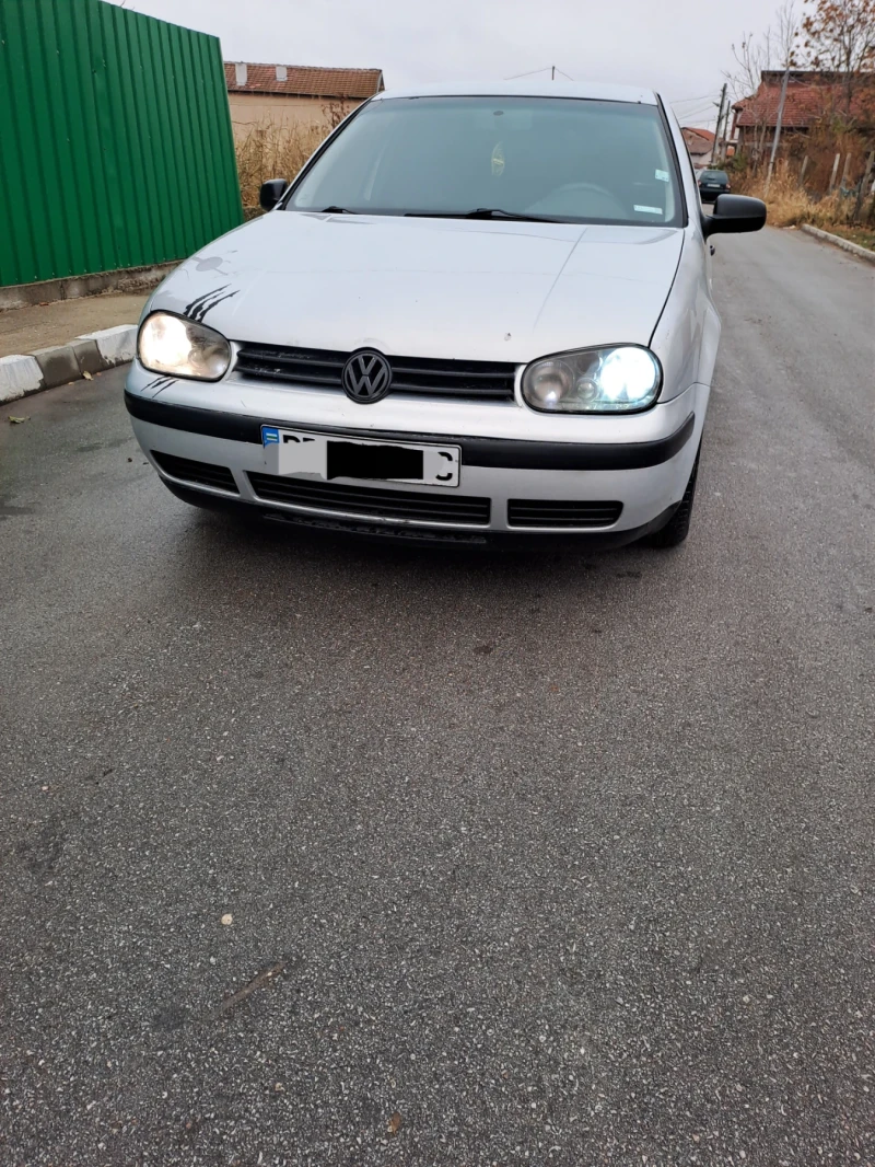 VW Golf 1.9 TDI, снимка 2 - Автомобили и джипове - 47956505