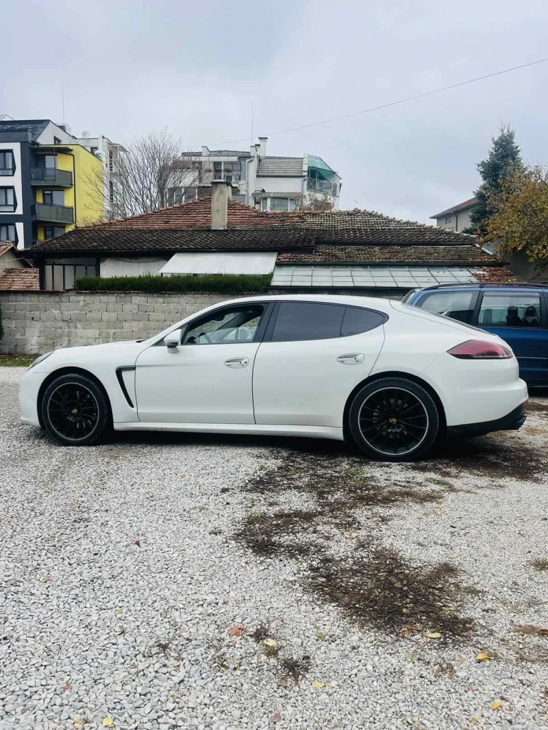 Porsche Panamera, снимка 3 - Автомобили и джипове - 48002907