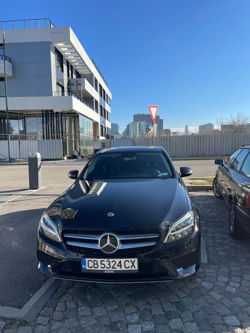 Mercedes-Benz C 180, снимка 2 - Автомобили и джипове - 48852043