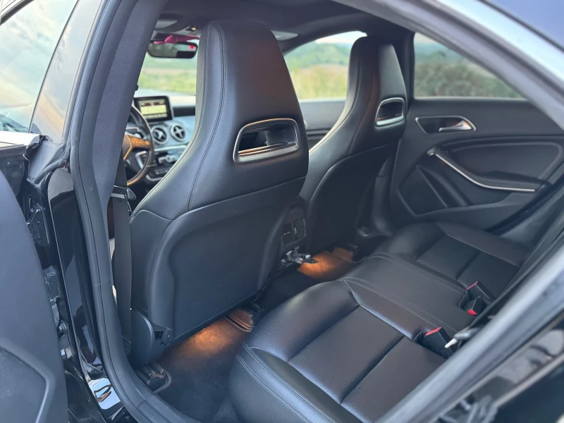 Mercedes-Benz CLA 250 AMG PACK 4Matic, снимка 7 - Автомобили и джипове - 52647094