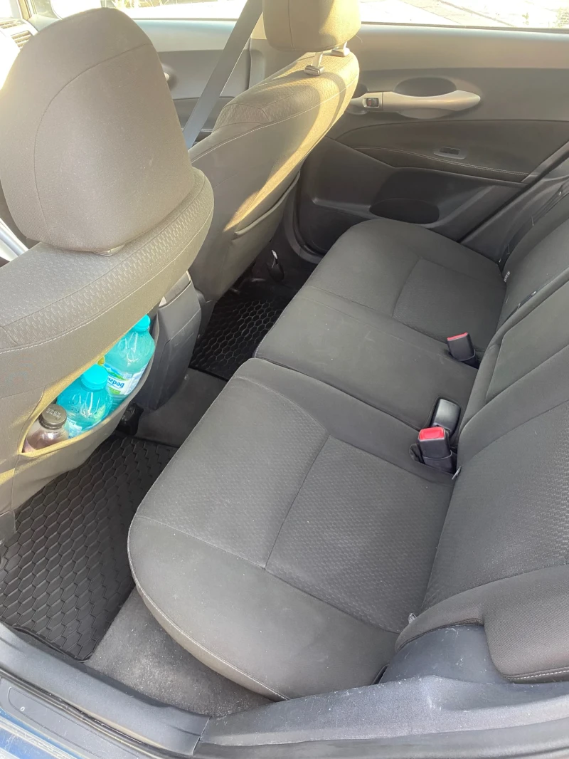 Toyota Auris 2.2D-CAT-177, снимка 10 - Автомобили и джипове - 51933133