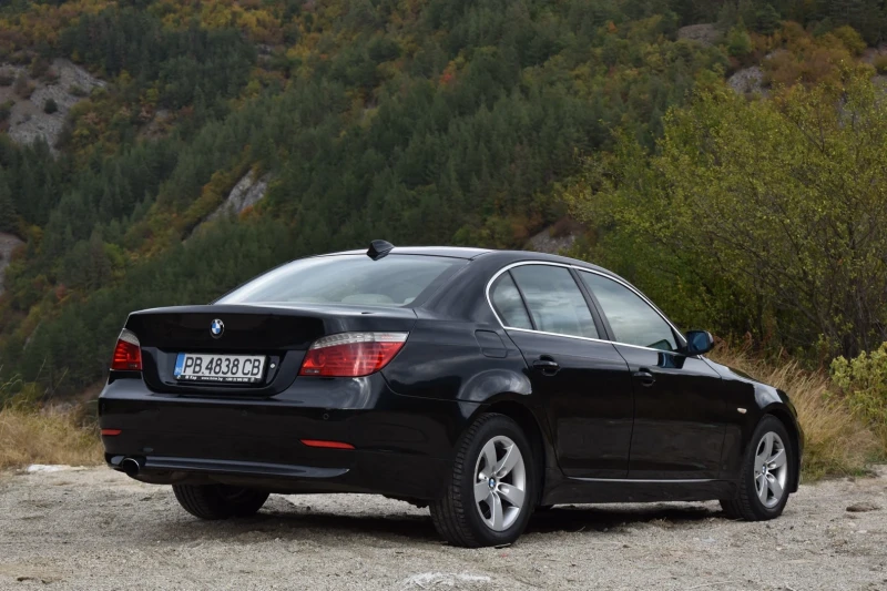 BMW 520, снимка 4 - Автомобили и джипове - 52579402