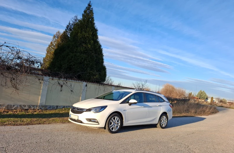 Opel Astra SPORTS K SPORTS TOURER , снимка 4 - Автомобили и джипове - 52841839