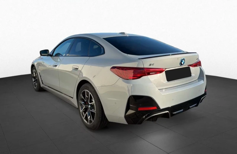BMW i4 xDrive40* Harman&Kardon* M Sport Pro* 360 Camera, снимка 3 - Автомобили и джипове - 53335429