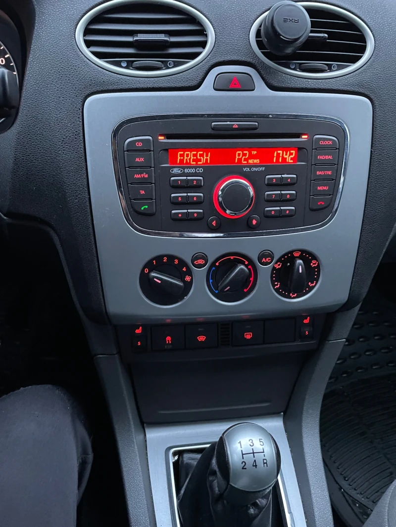 Ford Focus, снимка 10 - Автомобили и джипове - 53430746