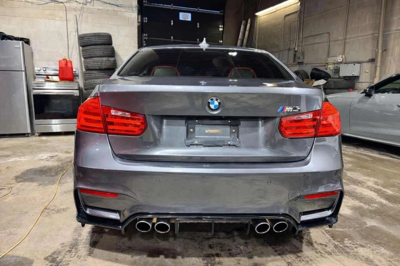 BMW M3 /4dr Sdn / CARFAX / ПОДГРЕВИ / HARMON KARDON /, снимка 4 - Автомобили и джипове - 53593526