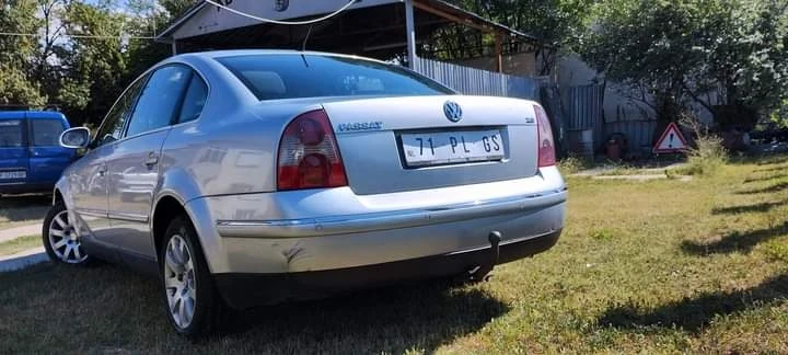 VW Passat, снимка 8 - Автомобили и джипове - 47337248