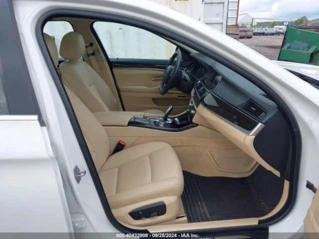 BMW 535 Xdrive* пано* Harman Kardon* Headup* Подгрев, снимка 10 - Автомобили и джипове - 47447465