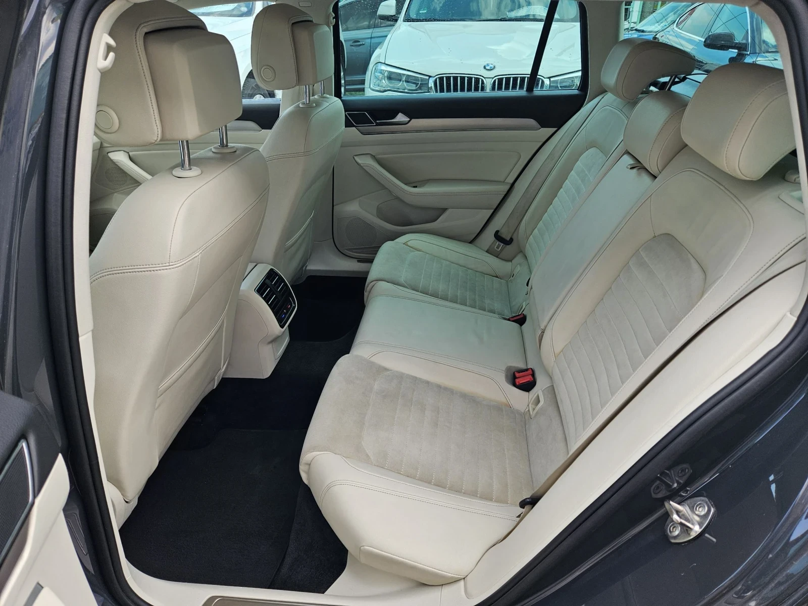 VW Passat 240hp 4motion digital led - изображение 10