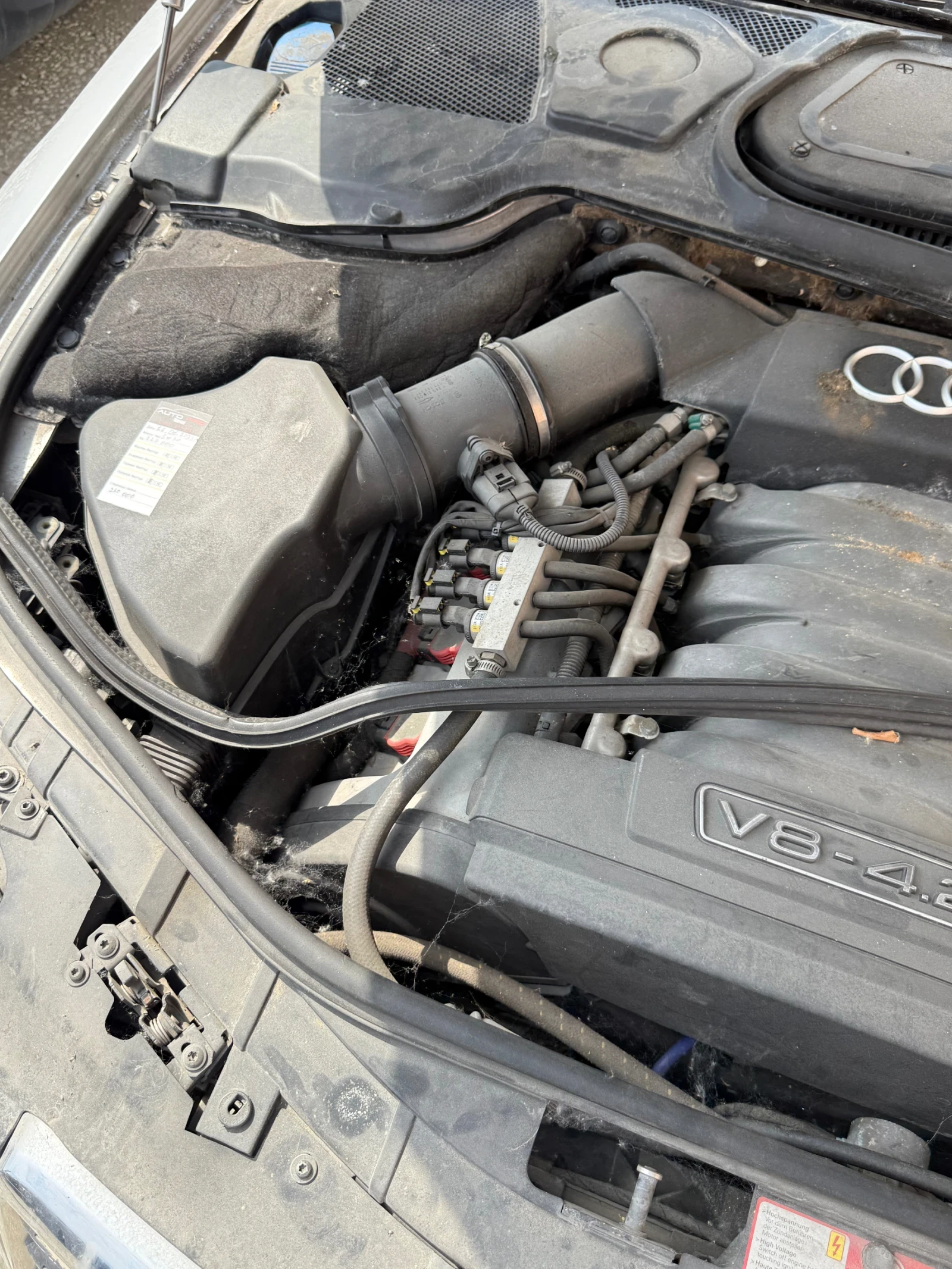 Audi A8 4.2fsi bfm - изображение 10