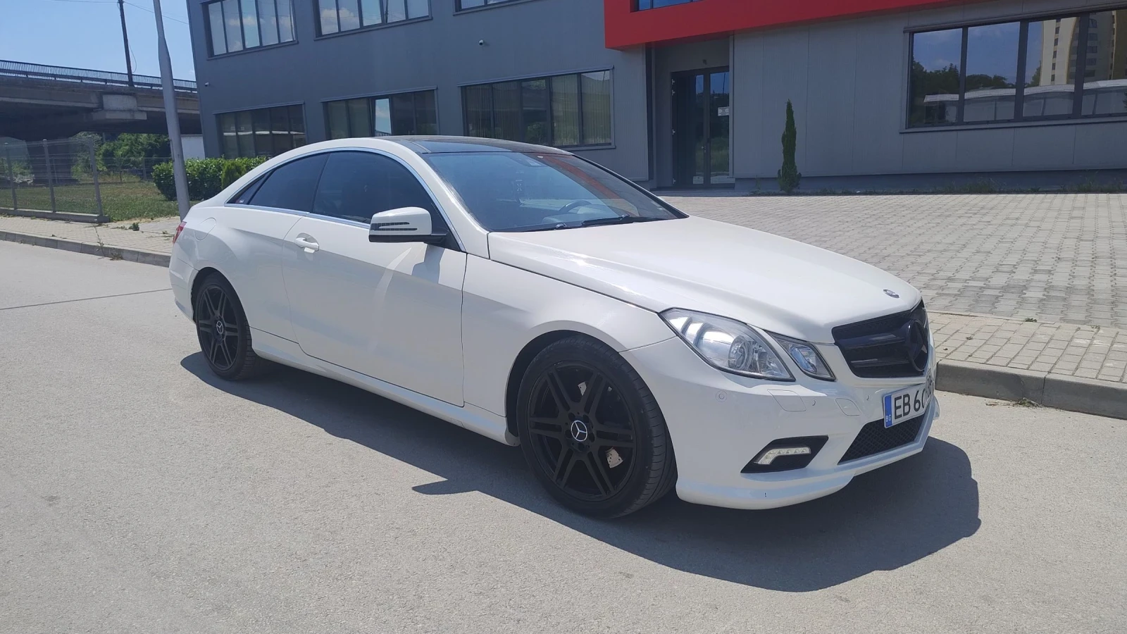Mercedes-Benz E 350 3.0cdi НАПЪЛНО ОБСЛУЖЕНА - изображение 2
