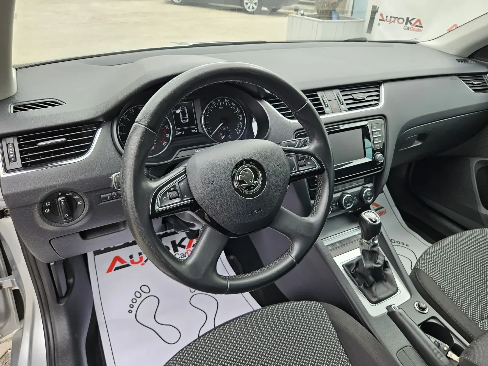 Skoda Octavia 1.6TDI-105кс= 4х4= 6СКОРОСТИ= START/STOP= NAVI - изображение 8