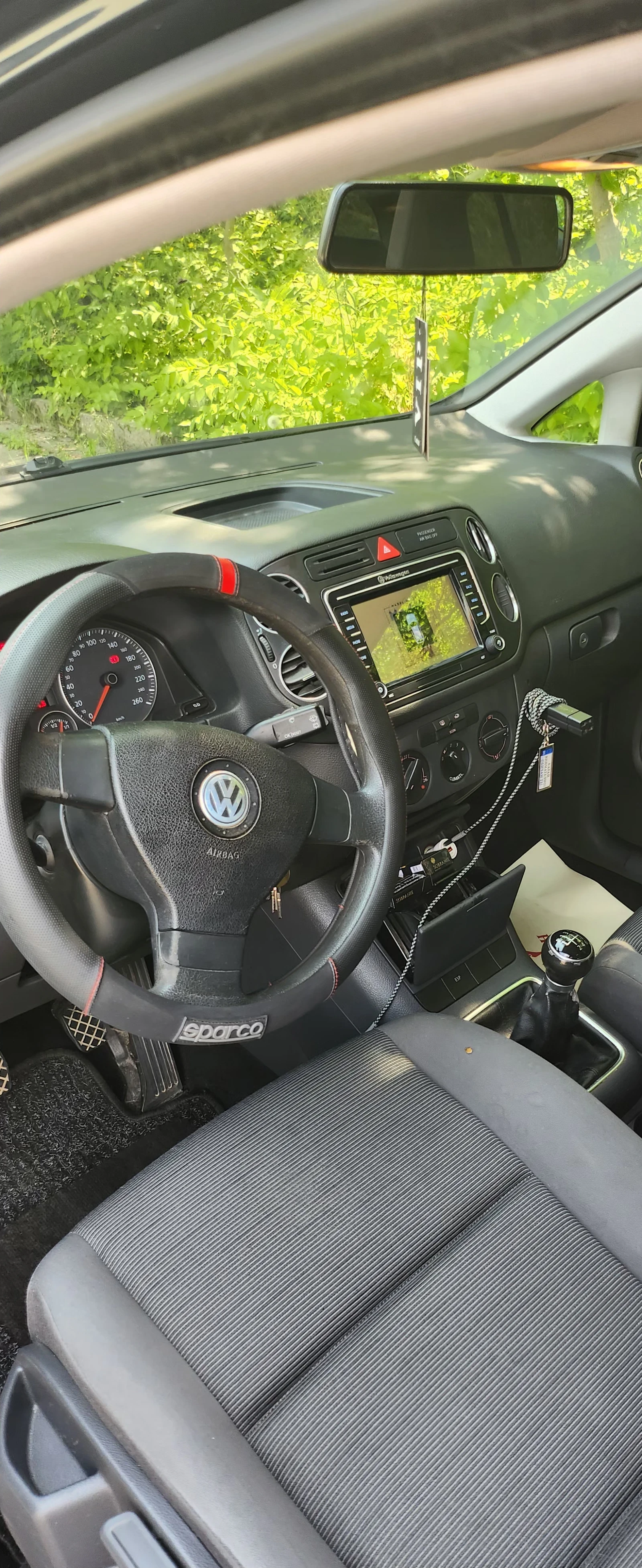 VW Golf Plus 2.0 Дизел 140 пк - изображение 2