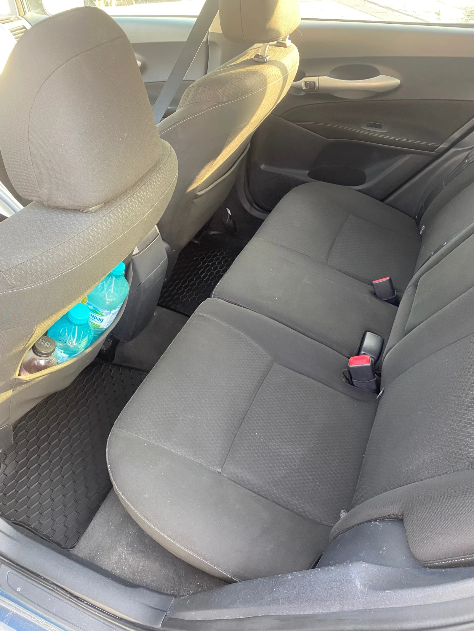 Toyota Auris 2.2D-CAT-177 - изображение 10