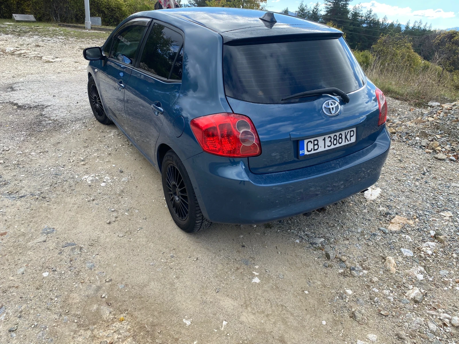 Toyota Auris 2.2D-CAT-177 - изображение 4