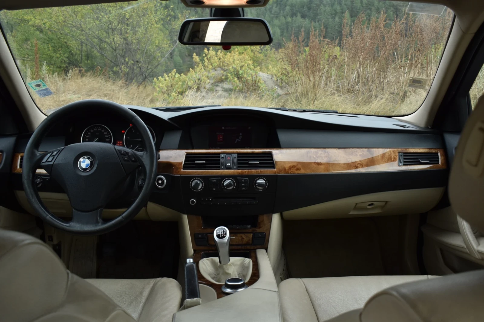 BMW 520  - изображение 8