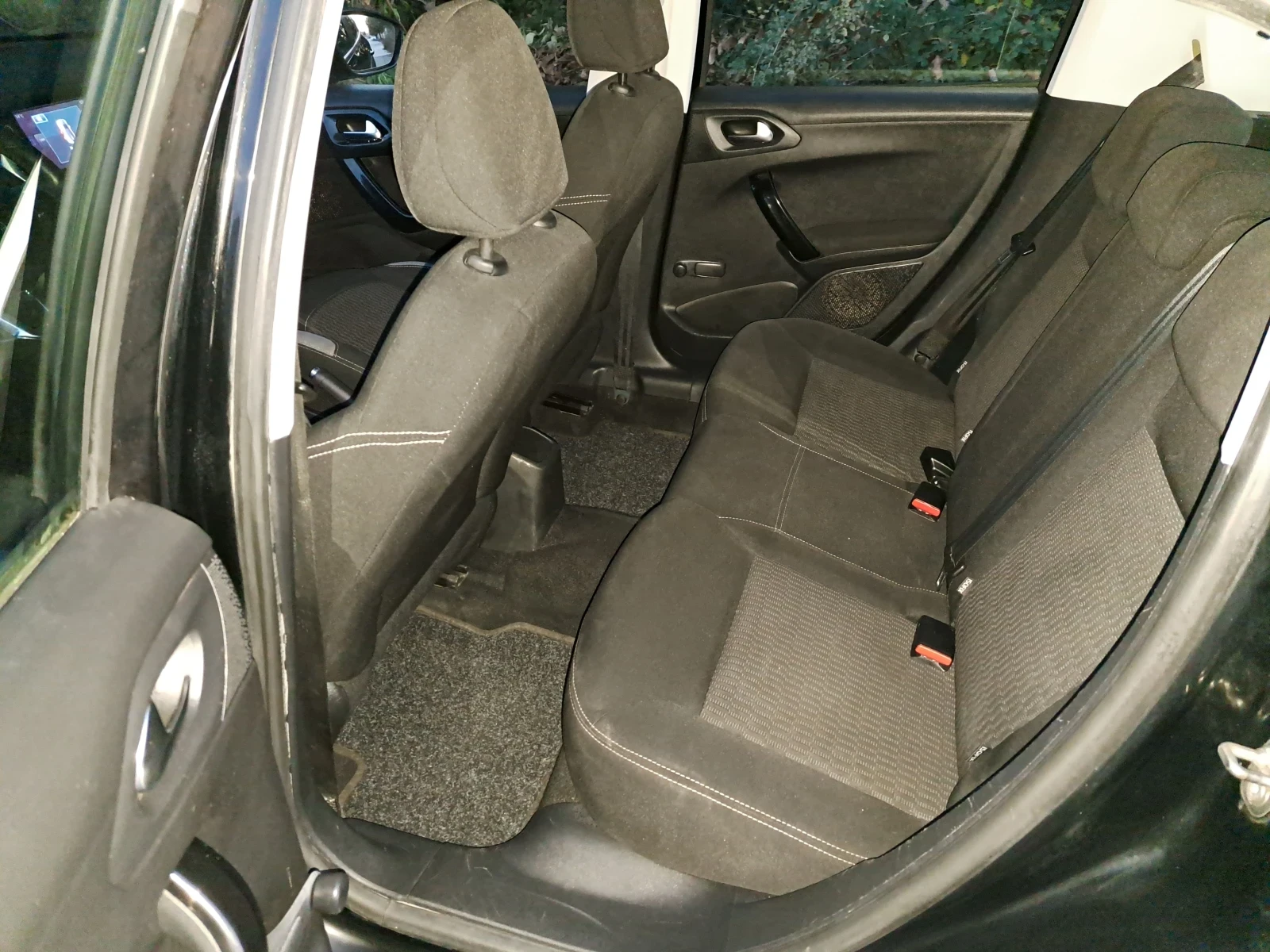 Peugeot 208 1, 6 hdi | Mobile.bg   9