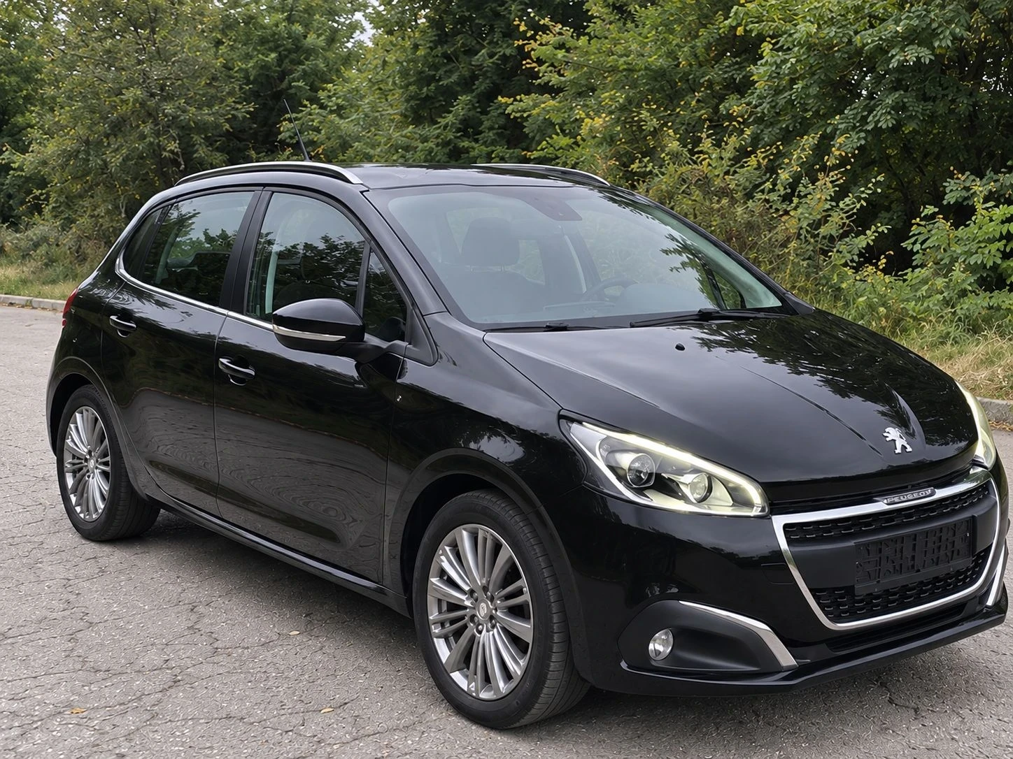 Peugeot 208 1.6HDI