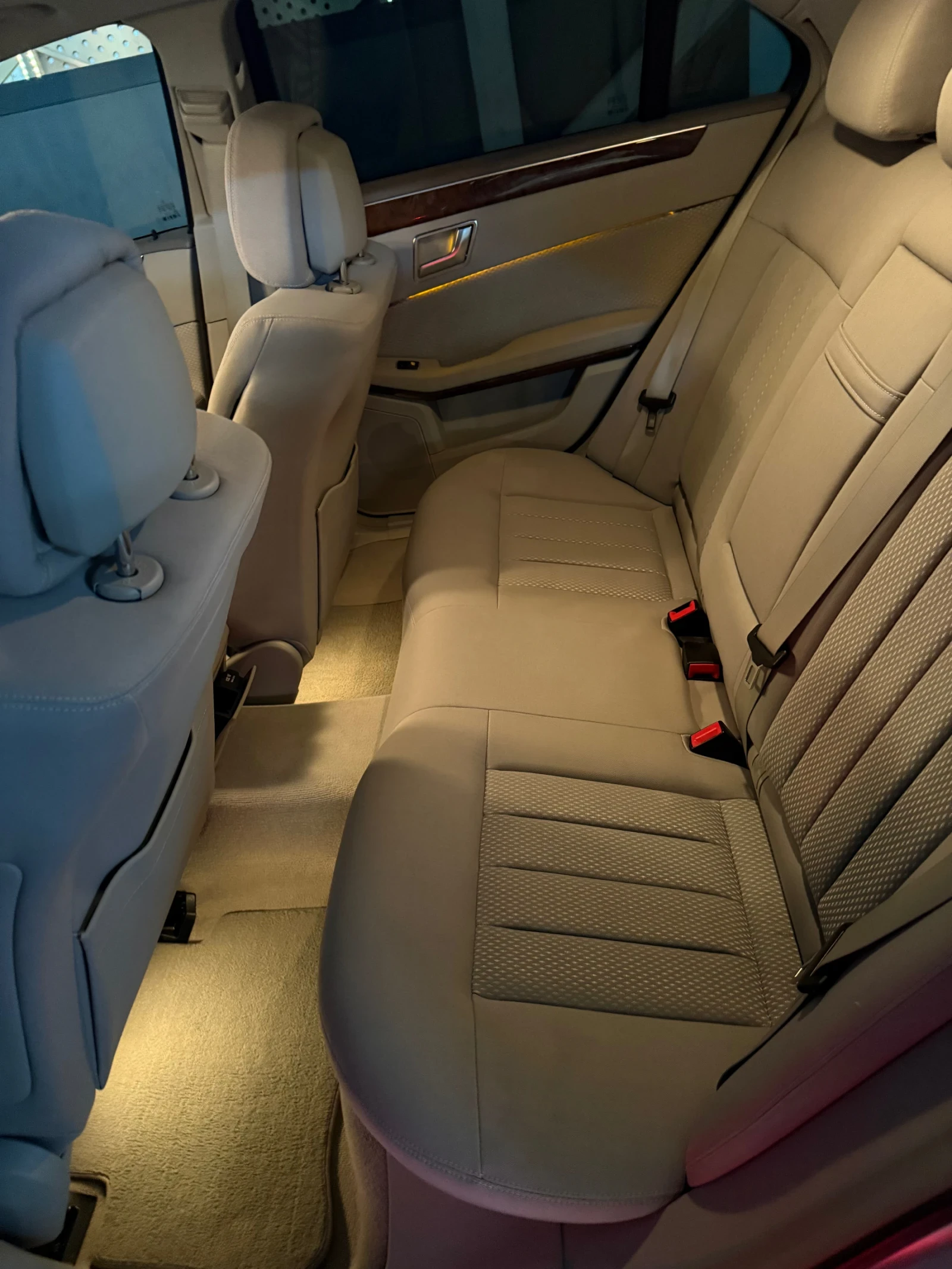 Mercedes-Benz E 350 Mercedes E350CDI 7G-Tronic Plus 231�.�.  | Mobile.bg � ����������� 12