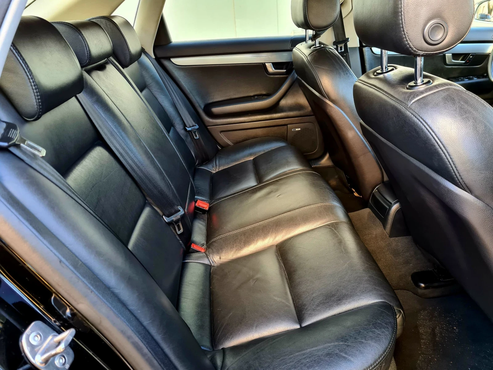 Audi A4 S4 2.0TFSI 200к.с + + + КОЖА НАВИГАЦИЯ 18 ЦОЛА - изображение 9