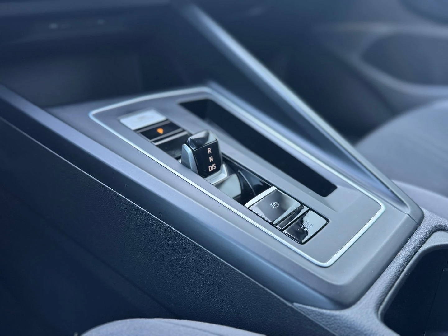 VW Golf, снимка 16 - Автомобили и джипове - 54353374