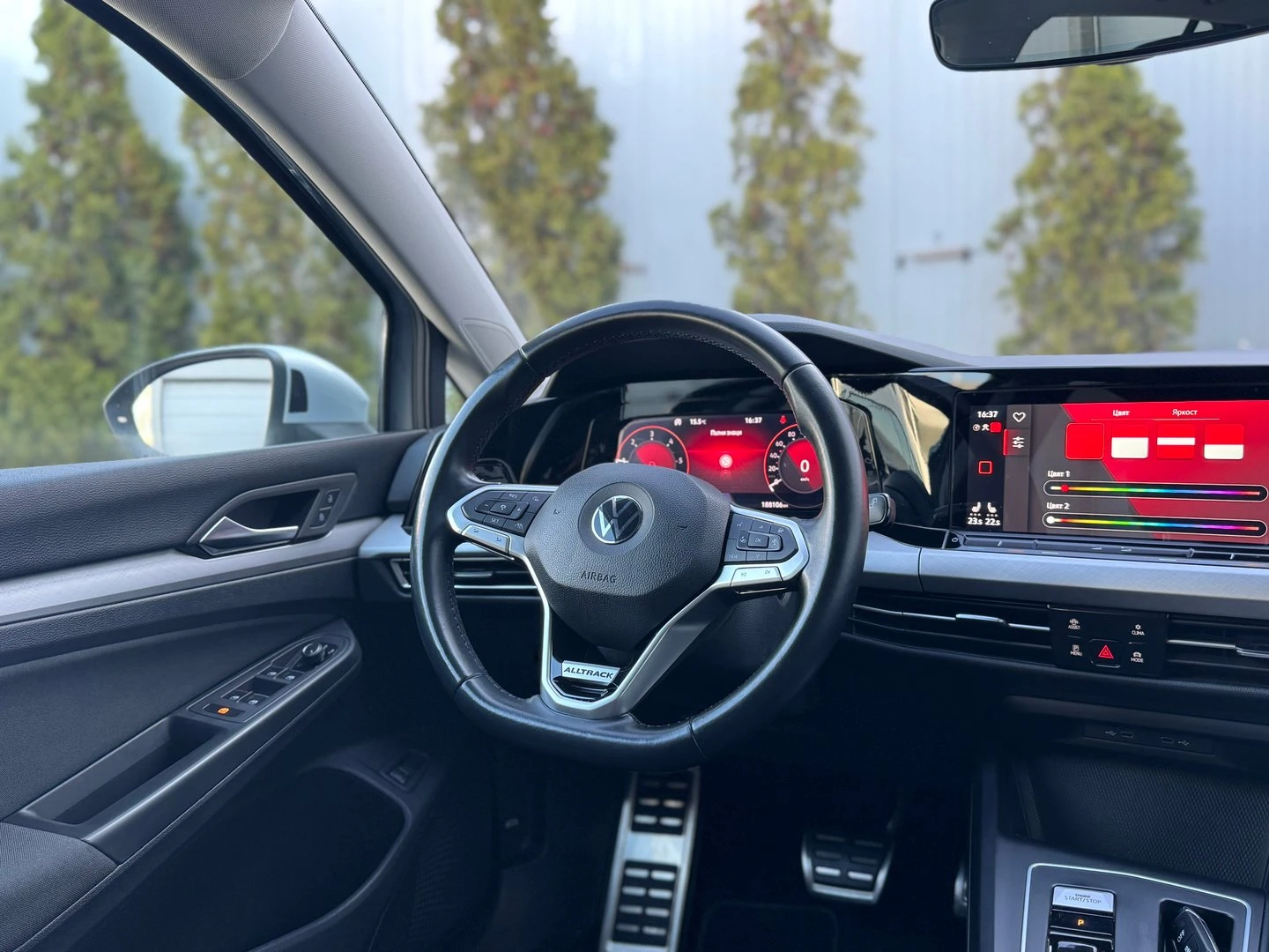 VW Golf, снимка 15 - Автомобили и джипове - 54353374