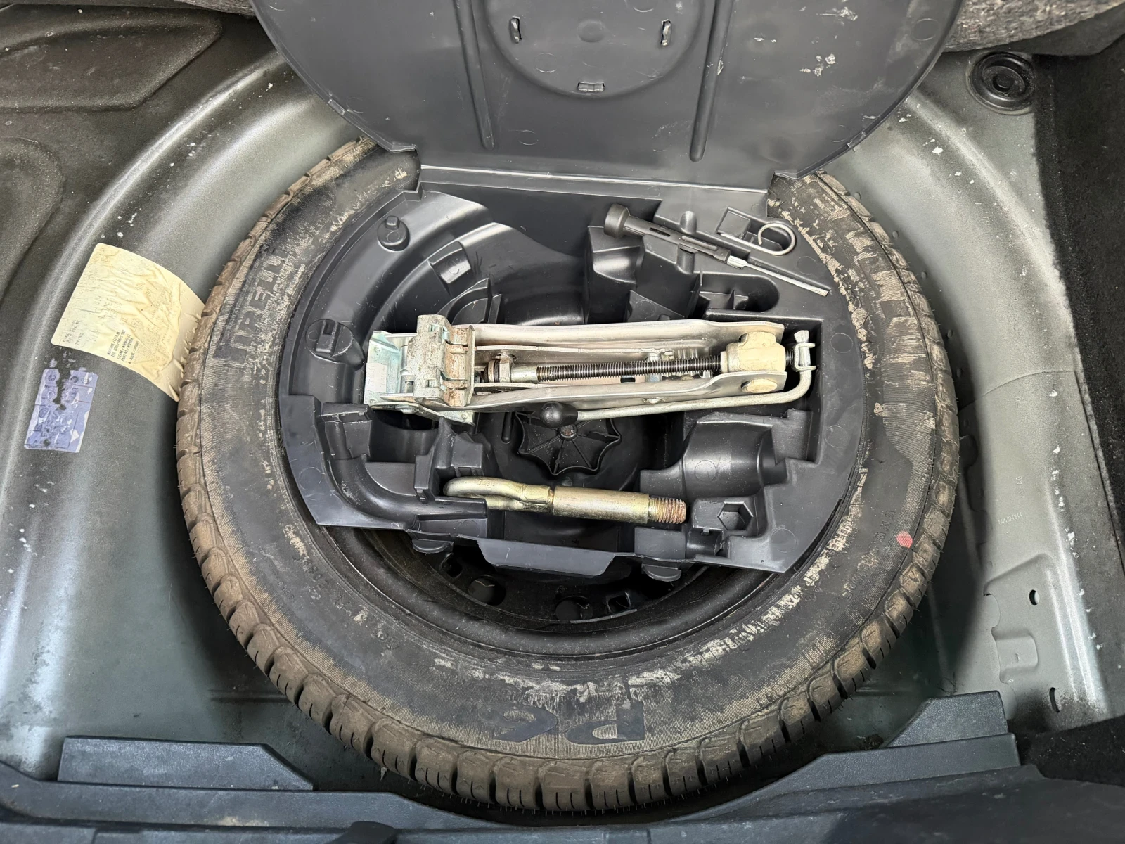 Seat Ibiza 1.9tdi 101кс., снимка 8 - Автомобили и джипове - 54259420