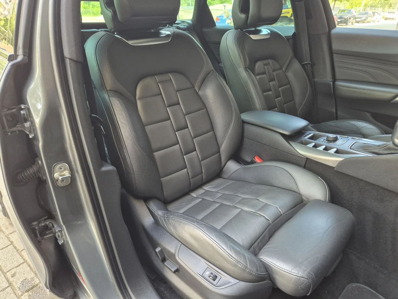 Citroen DS5 2.0#FULL#, снимка 11 - Автомобили и джипове - 54516010