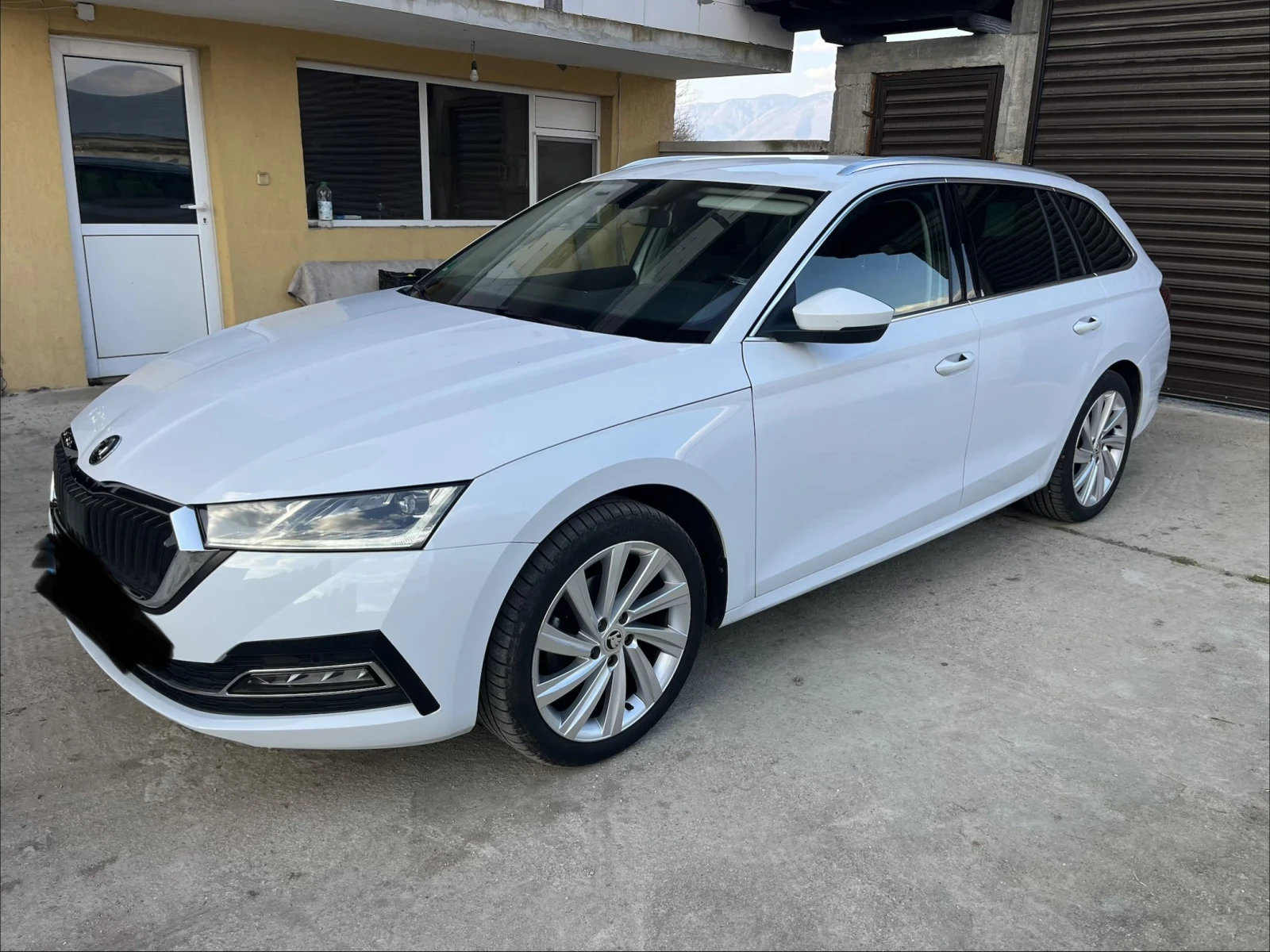 Skoda Octavia 1.5 TSI Style, снимка 3 - Автомобили и джипове - 54562681