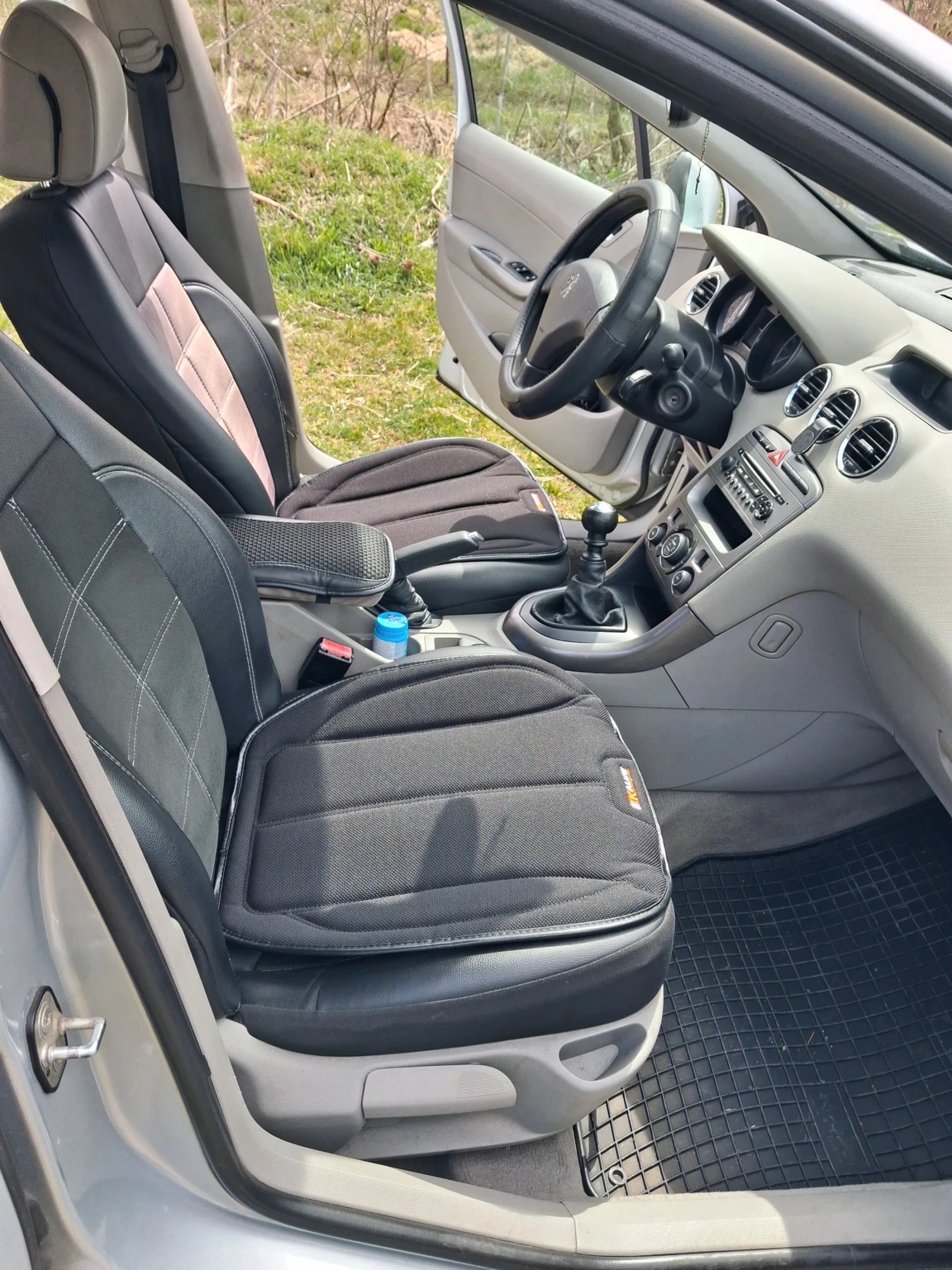 Peugeot 308 1.6 hdi, снимка 8 - Автомобили и джипове - 54658849