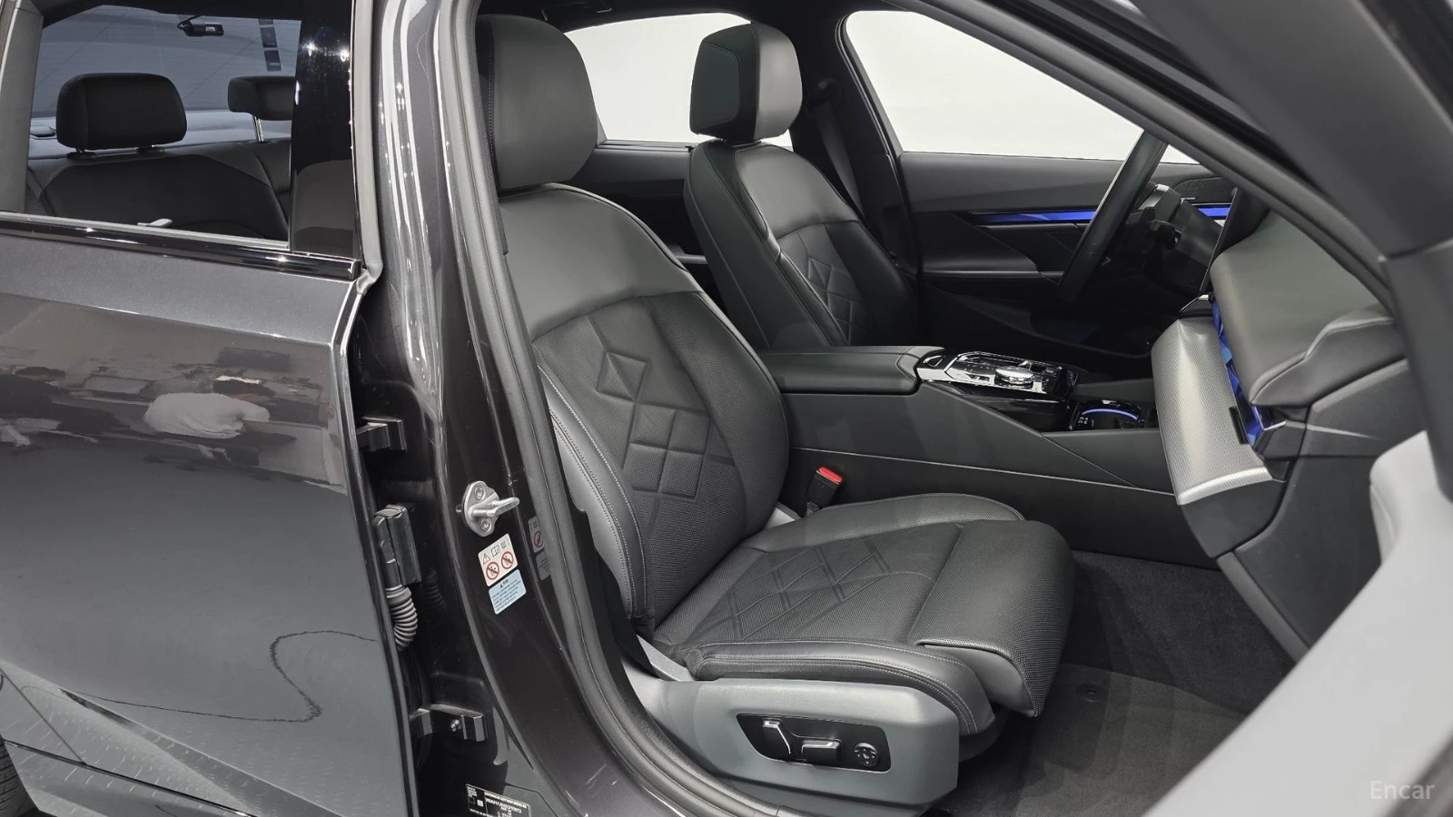 BMW 530 XDRIVE* MSPORT* DISTRONIC* ОБДУХВАНЕ* 360* HUD* , снимка 9 - Автомобили и джипове - 55533398