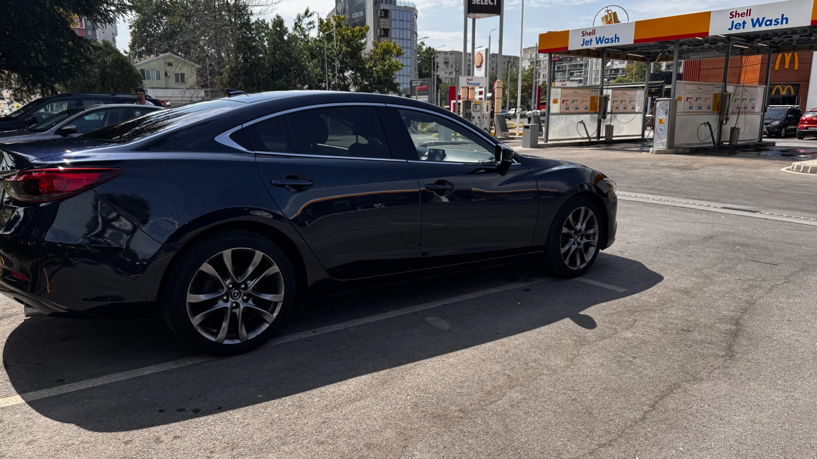 Mazda 6 2.5 Skyactiv-G AT | 109 000 км | BOSE | HUD | ACC , снимка 16 - Автомобили и джипове - 55897096
