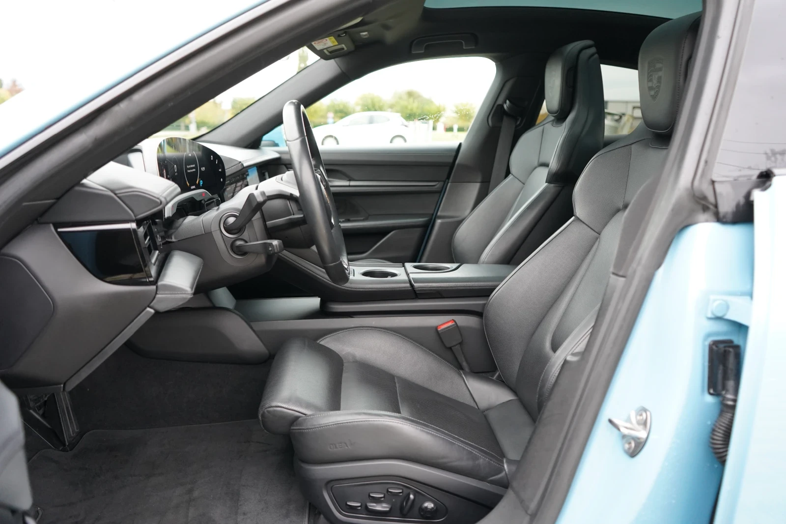 Porsche Taycan 4S* PERF* PDCC* SPORT CHRONO* MATRIX* DISTR* PANO | Mobile.bg � ����������� 8
