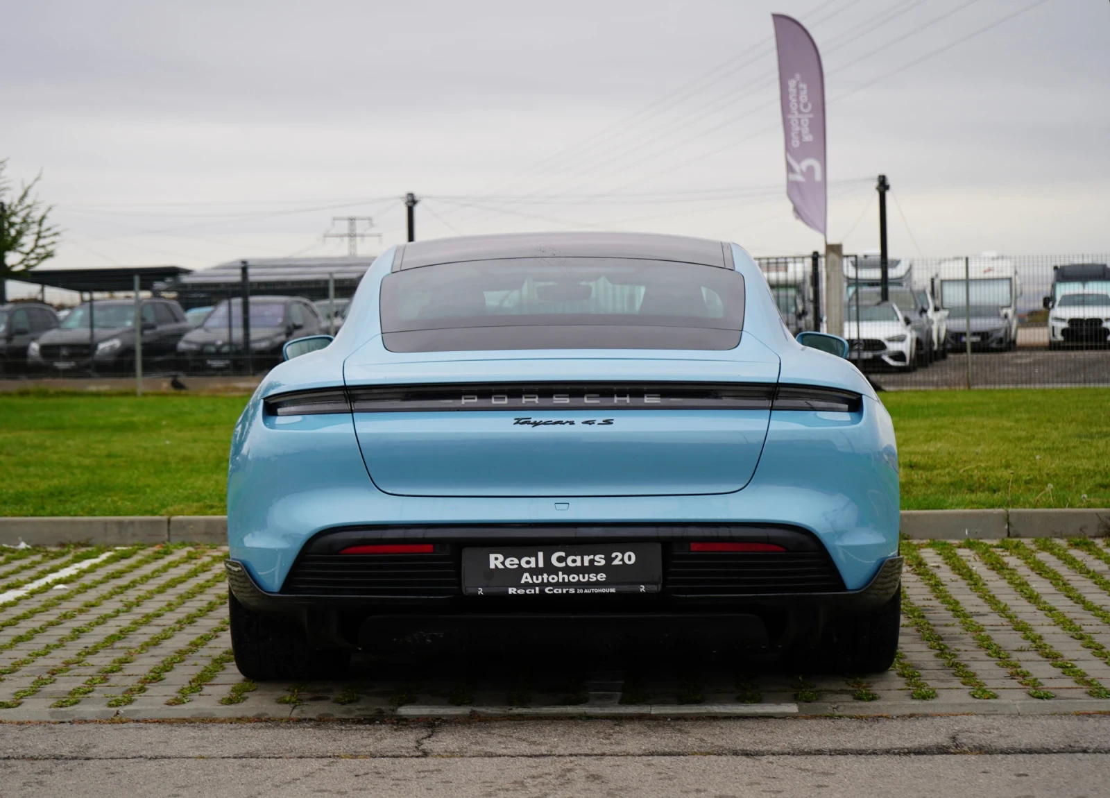 Porsche Taycan 4S* PERF* PDCC* SPORT CHRONO* MATRIX* DISTR* PANO | Mobile.bg � ����������� 5