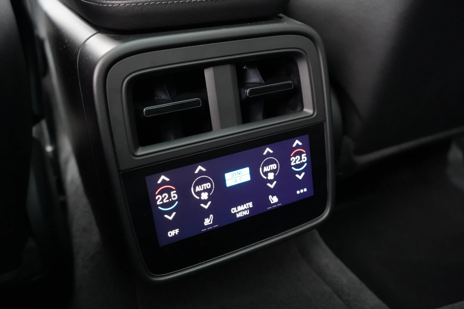 Porsche Taycan 4S* PERF* PDCC* SPORT CHRONO* MATRIX* DISTR* PANO | Mobile.bg � ����������� 17