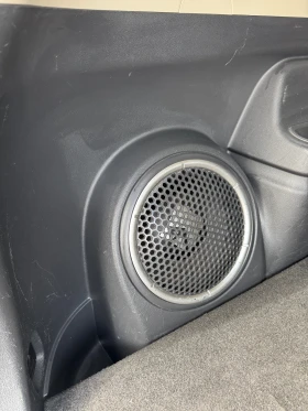 Mitsubishi Outlander 2.0 Phev 4WD NAVIGATOR Швейцария, снимка 16