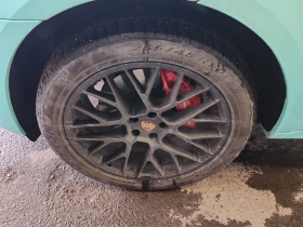 Porsche Macan GTS CARFAX АВТО КРЕДИТ  - 43650 лв. / 22317.89 € - 17864636 13