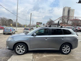 Mitsubishi Outlander 2.0 Phev 4WD NAVIGATOR Швейцария | Auto.bg — изображение 8