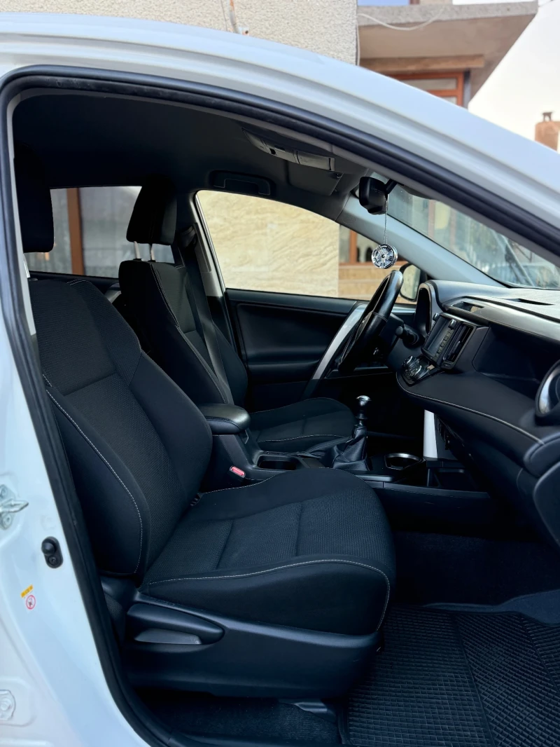 Toyota Rav4 2.0i 4Х4 ГЕРМАНИЯ 100% РЕАЛЕН ВИДЕО ЛИЗИНГ, снимка 11 - Автомобили и джипове - 52558464