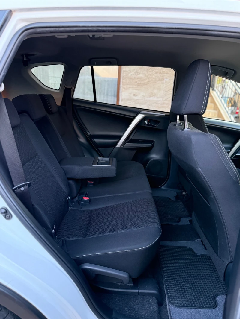 Toyota Rav4 2.0i 4Х4 ГЕРМАНИЯ 100% РЕАЛЕН ВИДЕО ЛИЗИНГ, снимка 12 - Автомобили и джипове - 52558464