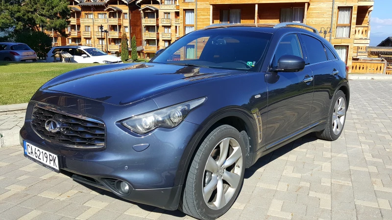 Infiniti Fx 50, снимка 3 - Автомобили и джипове - 53473785