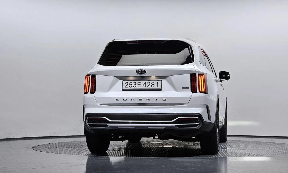Kia Sorento Gasoline 2.5T 2WD Signature - изображение 4